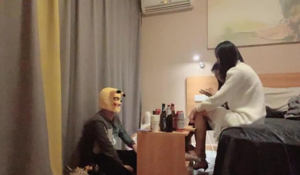 初恋的香味 高价约操极品颜值女大学生加闺蜜观众惊唿神仙颜值