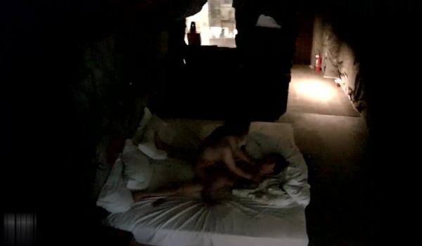 Hotel偷拍系列 稀缺猴台 10月上贴 重磅精彩合集 ，年轻小妹，乳晕很小，身材一级棒