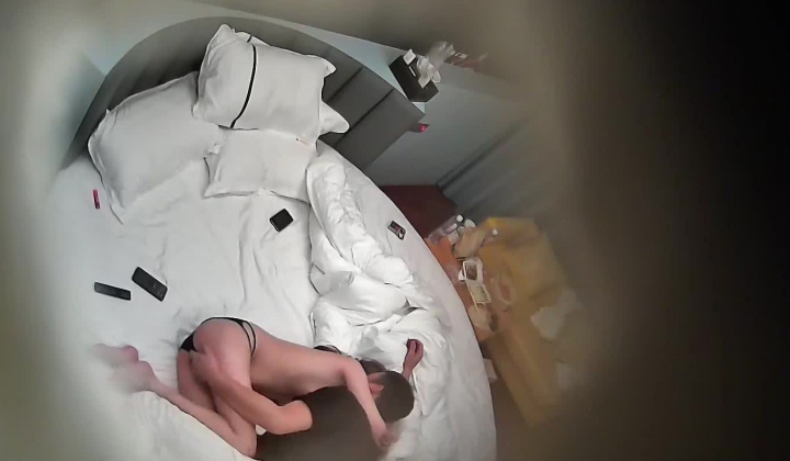 【精品360】精选白色圆床黄沙发合集 稀缺资源 美女众多 角度完美 且看且珍惜