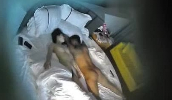 【精品360】精选白色圆床黄沙发合集 稀缺资源 美女众多 角度完美 且看且珍惜