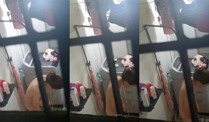 【洗澡更衣偷拍】 多场景冒死偷拍美女学生妹洗澡换衣服