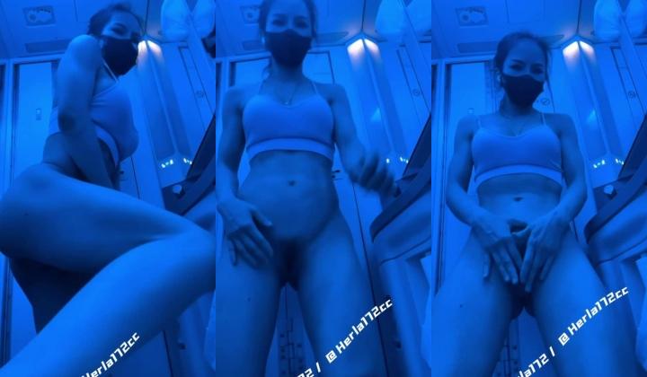 极品反差女神劲爆身材健身达人反差婊【赫拉】双人裸体健身引体向上 深蹲荷尔蒙爆炸 此等尤物这么反差