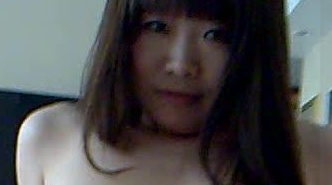 台湾清纯女生享受性福生活