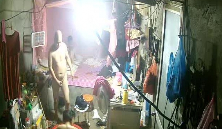 家庭摄像头入侵真实偸拍两口子日常啪啪啪合集 无论何时何地只要有机会都是战场 最佩服在店里打地铺曰