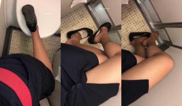 【真实空姐】各大航空美丽空姐不欲人知的真实反差