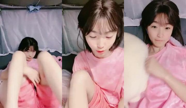 推荐！女神宿舍偷偷大秀~【乌崽酱】绝对是心动的感觉！爽，清纯指数超高，大哥们垂涎欲滴