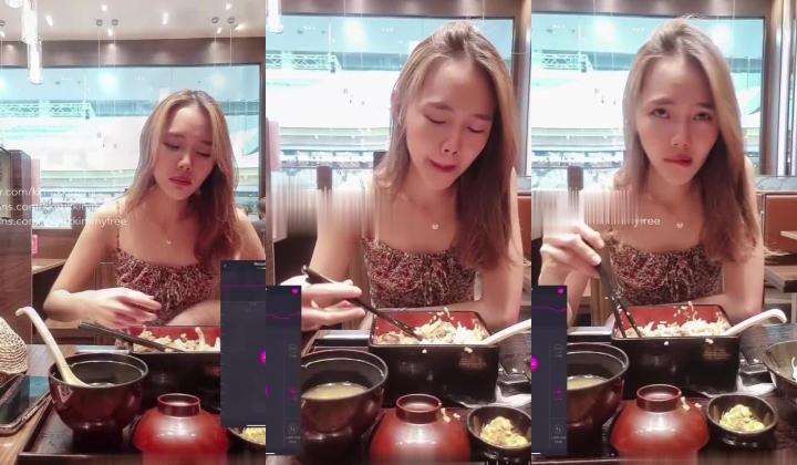 23岁日马混血美少女「Kimmy」OF露脸大尺度性爱私拍 小小年纪户外露出后庭开发潮喷吞精群P真会玩