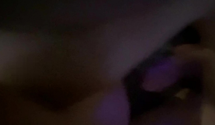 大神 KINGMASTER 付费VIP群长视频全套福利，帅哥大神 与在校大学生女儿母狗的性爱分享