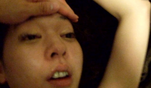 大神迷玩觊觎已久的隔壁办公楼执照女律师终于找到机会迷晕开房附近宾馆翻眼抠逼玩弄内射