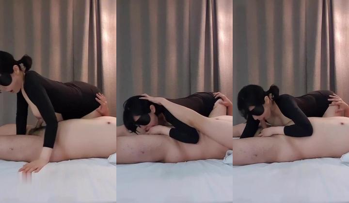 【最新性爱 ️淫荡母狗】白皙爆奶骚少妇『Couple』新作 蒙眼骑乘顶操浪穴 深喉跪舔超爱口交 高清720P版
