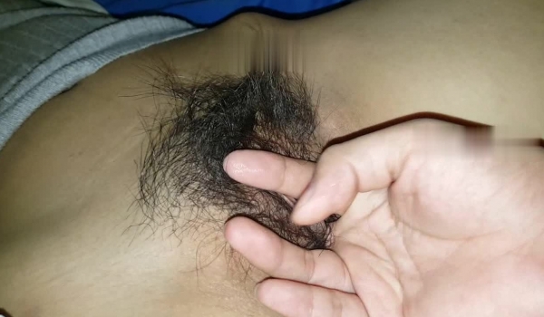 大Y哥下药刚成年就泡夜店的叛逆高中校服学生让她身体麻痹, 说实话阴道的包裹感也是一等一的爽。