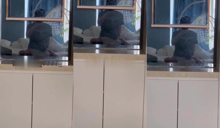 极品淫妻博主【王wang】跟女友各种场地啪啪 车内，喜欢穿开档黑丝后入，家中随时随地都想操