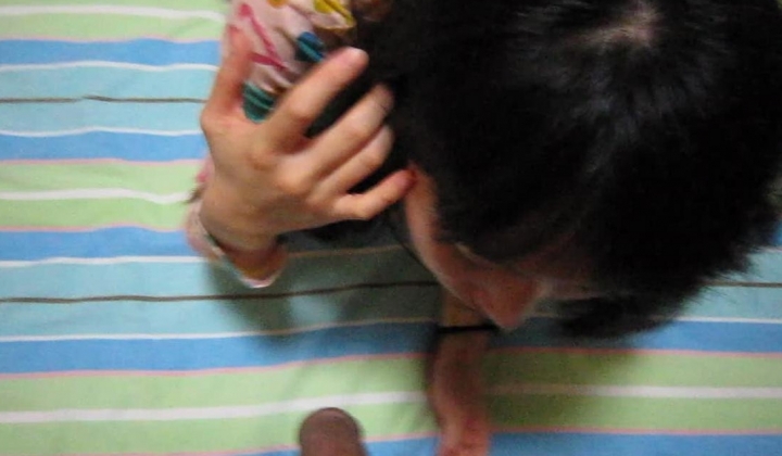 【经典流出】极品骚情良家少妇啪啪的日常流出，各式制服诱惑，口技一流
