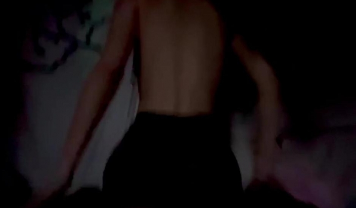 顶级身材反差女神！卖原味又好色高颜大奶【困困狗】完结，各种紫薇露出啪啪被健身男友输出嗲叫不停，对