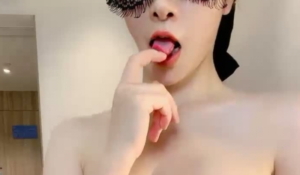 美炸了~高质量主播女神 ️极品身材~情趣黑丝 ️法力无边【性感的小米】奶子超大~超顶