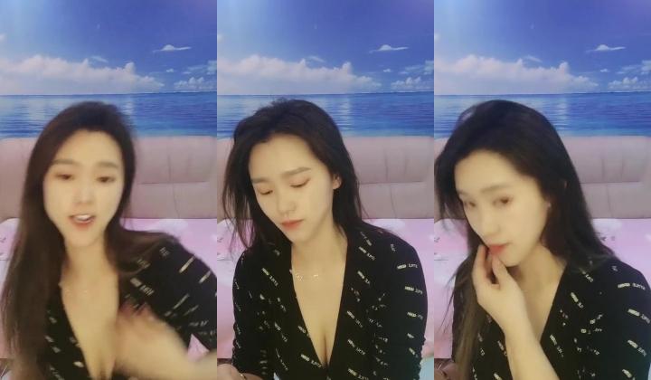 【情侣】【凌晨小骚货】合集，骚御姐男友啪啪内射的生活！