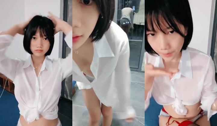 重磅核弹，19岁的美胸学生，10小时，为了学费下海了，【甜甜真可爱】，湖南小仙女