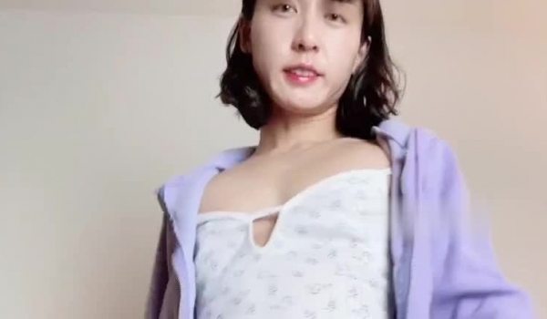 中韩混血博士生，超大阴蒂，撸铁肌肉女【peachy】自慰啪啪群P，下海拍A片，猛女