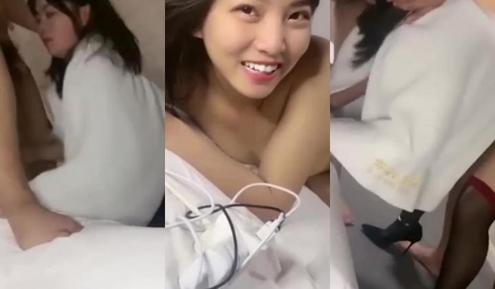 极品反差婊 极品小骚女李若曦酒吧狂欢后秒变欲女 被精神小伙前后夹击轮番上阵呻吟不断