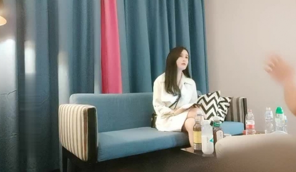 【91沈先生】 今夜甜美外围女神 美腿大胸高颜值 老金经典啪啪姿势来一遍 高潮不断终身难忘
