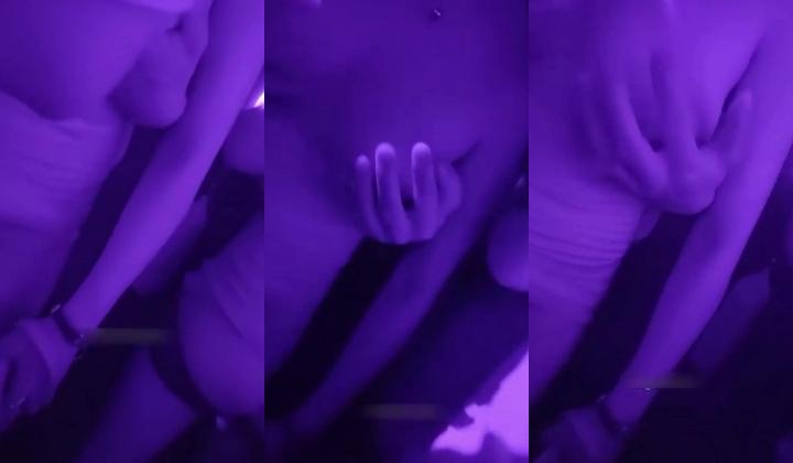 【猎奇资源 ️疯狂砂舞】淫乱舞厅八月最新重庆舞厅内的淫乱抓奶 抠逼 吃鸡 偷操 站炮 高清720P原版