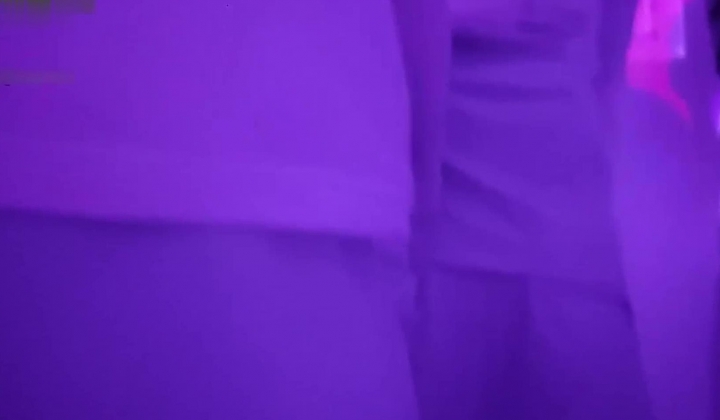 【猎奇资源 ️疯狂砂舞】淫乱舞厅八月最新重庆舞厅内的淫乱抓奶 抠逼 吃鸡 偷操 站炮 高清720