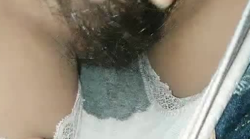 【约妹狂人小李探花】泡良达人俘获良家小少妇放心，深夜带回小区，停车场调情，室外啪啪，玩得就是这份