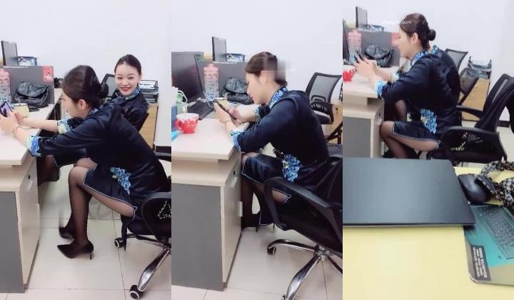 公司新来的美女上班时间被部门经理微信撩骚 ️带去洽谈区厕所啪啪 ️不停有妹子上厕所