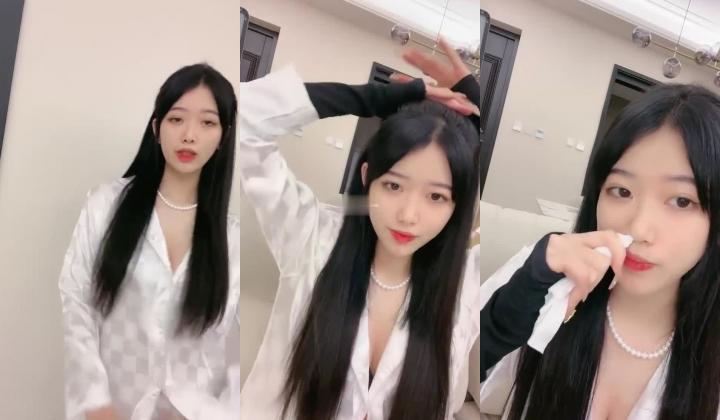 核弹！高人气裸舞女神~20小时~【阿楚】全新姿势~撸点极高~ 女神终于尺度大开~！揉穴自慰，长腿