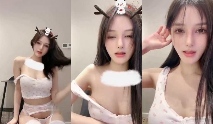 女神回归~【香奶奶】颜值吊炸天，收费房让你高潮大秀！