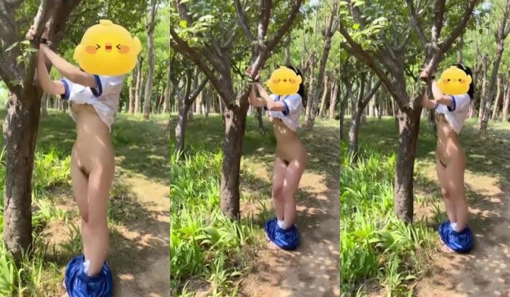 推特露出福利姬【小猫不流泪】极限露出挑战 裸体拿外卖 大街人前刺激露出 户外天体裸行 羞耻尿尿 