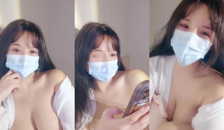 新货下海【嗯嗯小宝贝】纯情学生妹，白虎穴自慰~真的好美，乖巧邻家妹妹，胸又白又大又美