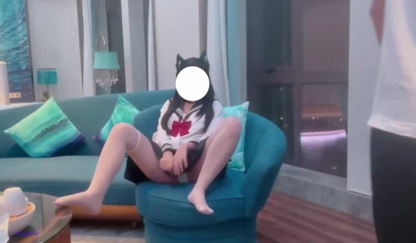 极品宝藏级的白虎美鲍可爱萝莉 无套内射，超长大集合！虽然长相一般，但是身材够嫩，丰满前凸后翘，成