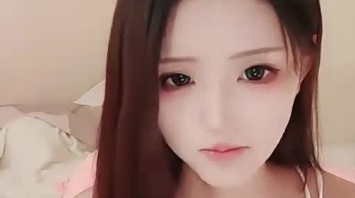 重磅！神仙颜值 绝美~【涂涂】黑丝美腿嫩穴~狂震猛插潮喷~