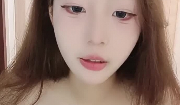 校花下海，【D乳萝莉】，抖音风劲歌热舞，信手拈来，粉嘟嘟的少女胴体