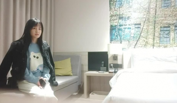 利哥探花 乡村纯朴姑娘路费只要52 哥哥我过来就52路费 不多要