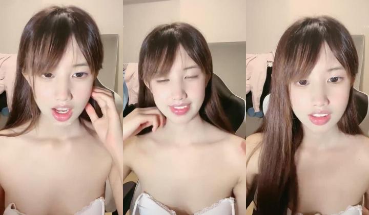 正宗校花下海~超漂亮！100%心动感觉~！又有新鲜的少女肉体可以看了!