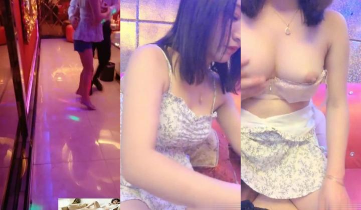 圆挺巨乳户外主播【苍老师】母女两勾搭KTV鲜肉服务员双飞玩操炮 操玩老逼干嫩鲍 绝逼齐人之福啊