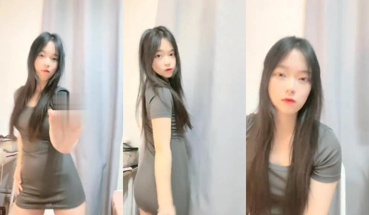 邻家少女下海直播！【叶萝莉】活泼可爱颜值很高身材好，全身上下充满了少女的气息！