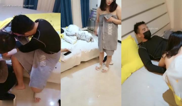 来自洛阳的19岁萌妹子在石家庄的街头找陌生男人求操，到了宾馆骚态尽显，口交69道具插穴让小哥哥满