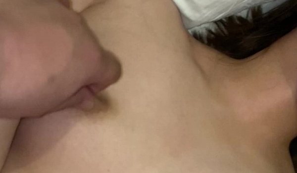 【经典MJ】中午聚餐单位刚生过孩子没多久的少妇同事喝多了捂玩一下 口交照 插入照 玩足 小视频 