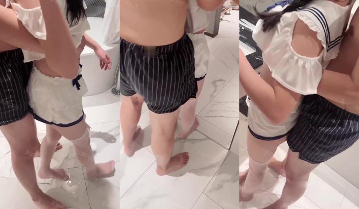 广州绿帽夫妻，【及时行乐】线下淫乱付费福利，阳台前啪啪，前后夹击极品少妇！
