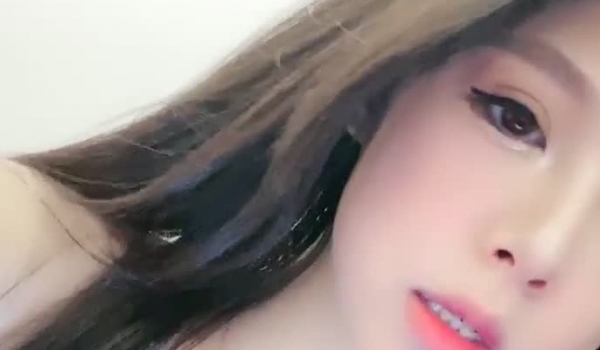 【顶级绿播健身女神 圣司】最美蜜桃臀 明星级颜值兼职车模