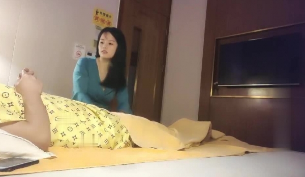 【壹屌寻花】太子深夜开第四场，按摩店极品小少妇，暧昧氛围下孤男寡女，干柴烈火欲火焚身，对白刺激有