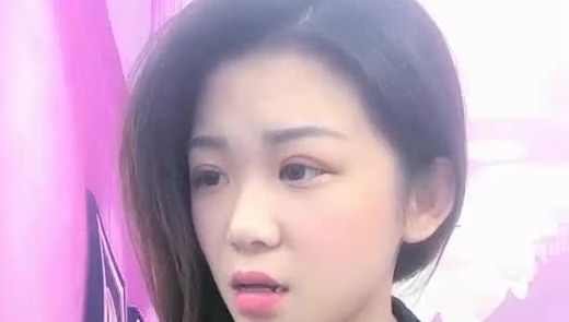 TW沐樱新人极品颜值骑坐美女道具自慰大秀，大白美乳脱下内裤震动棒摩擦非常诱人