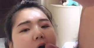 巨乳大奶骚主播G洛美 男女一多啪啪大秀 乳晕也很大一看就很骚