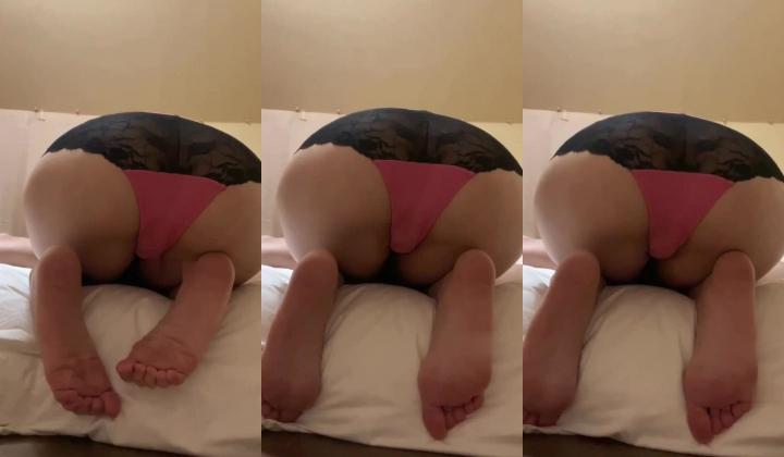 推特绿帽NTR夫妇刷锅第一人【娇妻日记】订阅私拍，户外露出、约单男、换妻4P