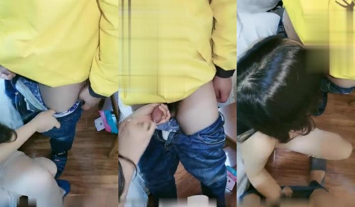 性功能障碍老公让性感大奶媳妇情趣内衣勾引外卖小哥一块3P自己鸡巴没有硬外卖哥就早泄了只好单独口爆