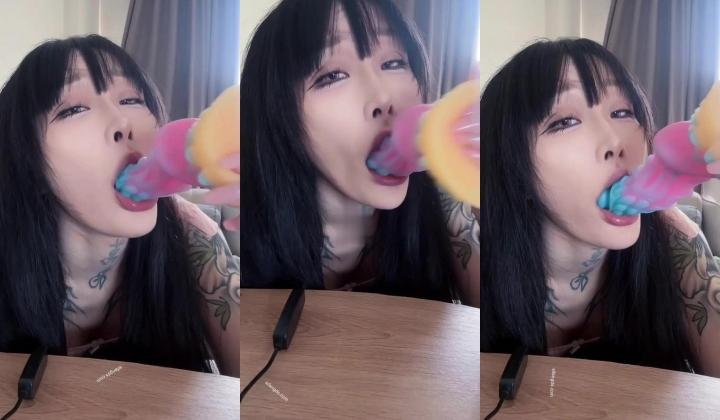 推特21万粉，抖音颜值女神【九条南无】最新，道具双通，特写自慰高潮喷水，越来越母狗