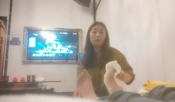 横扫街头炮王佳作，完整版未流出，【老王探花】，足浴店里干炮，新来的漂亮小少妇真胆大，连续几天收获